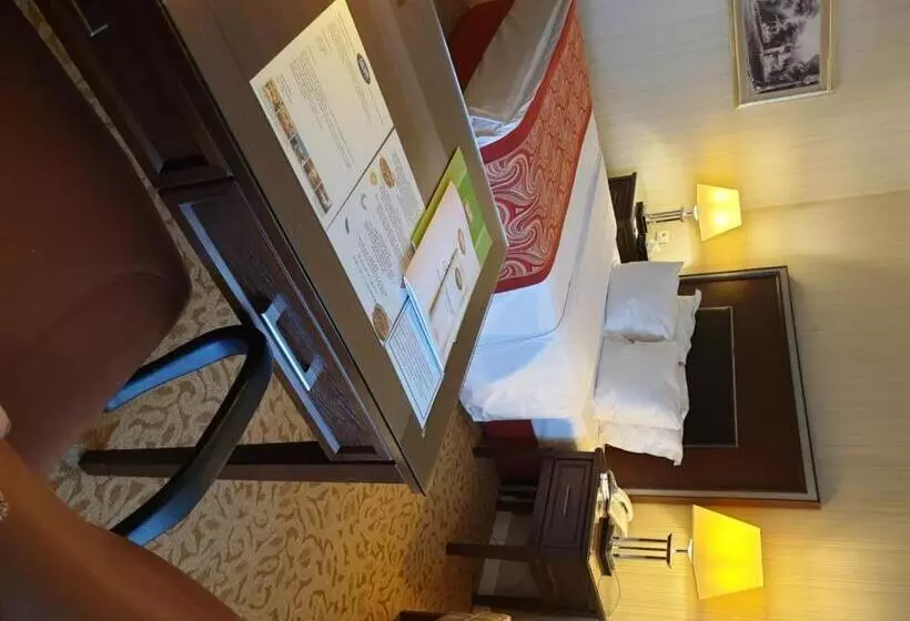 هتل Buyukhanli Park