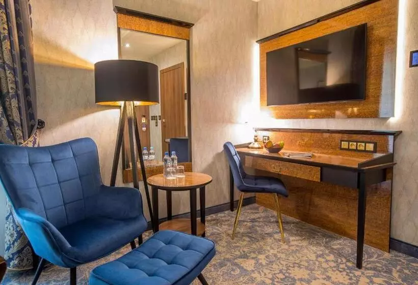 בית מלון כפרי Diament Plaza Katowice