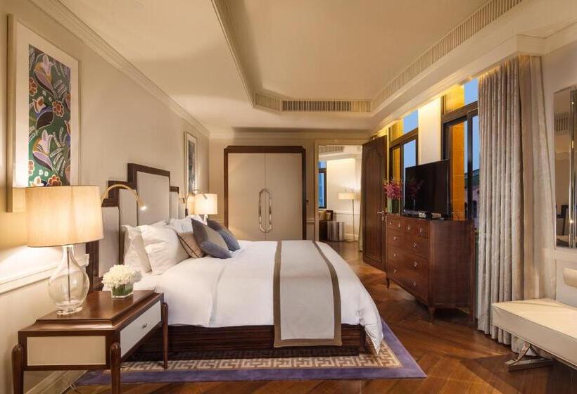 Jinjiang Metropolo Hotel Classiq,shanghai Bund Circle