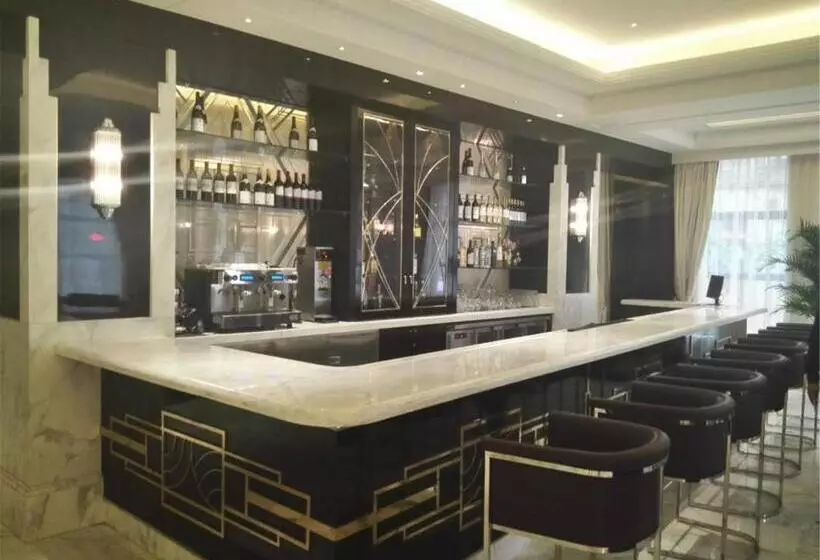 Jinjiang Metropolo Hotel Classiq,shanghai Bund Circle