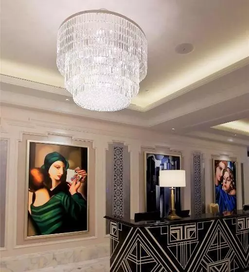 Jinjiang Metropolo Hotel Classiq,shanghai Bund Circle