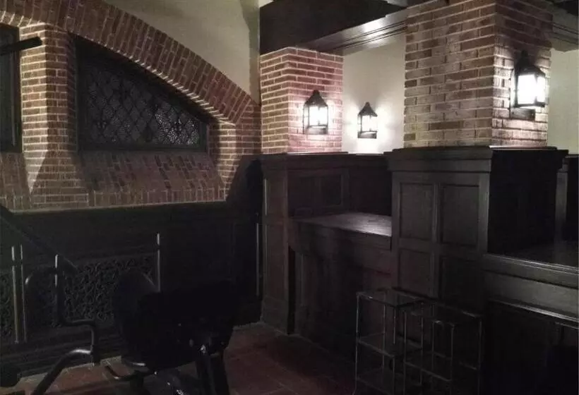 Jinjiang Metropolo Hotel Classiq,shanghai Bund Circle