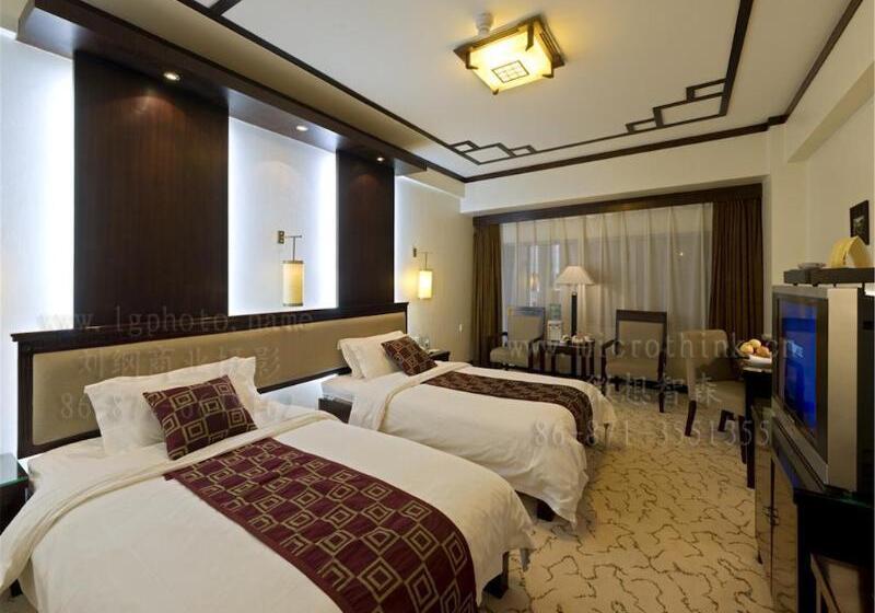 בית מלון כפרי New Era