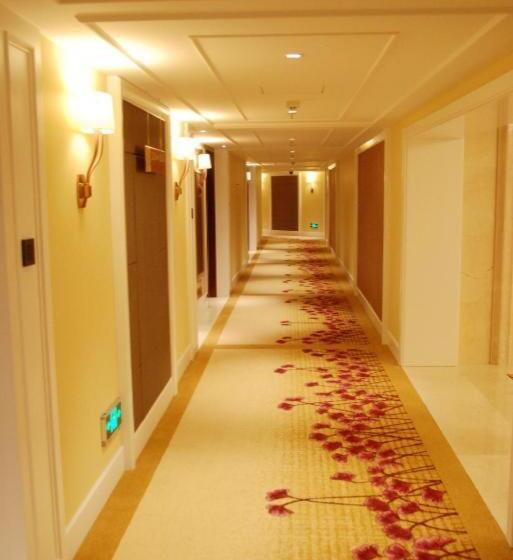 בית מלון כפרי New Era