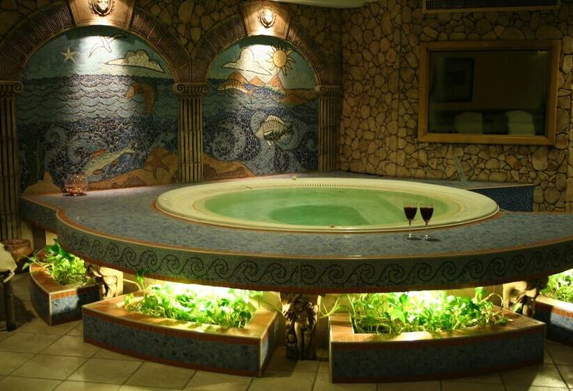 هتل Buyukhanli Park