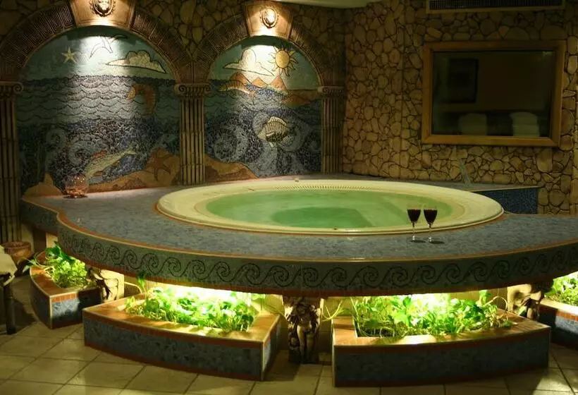 هتل Buyukhanli Park