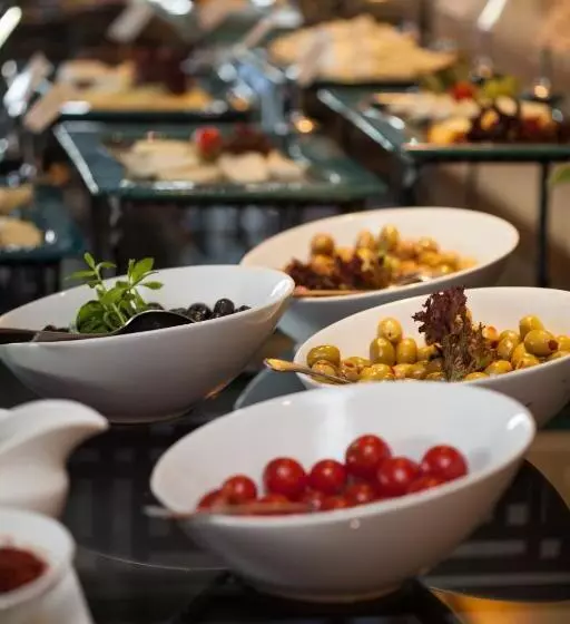 هتل Buyukhanli Park