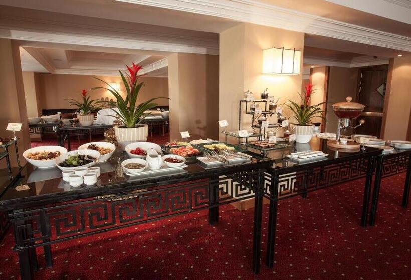 هتل Buyukhanli Park