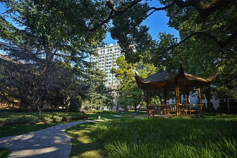 Radisson Collection Hotel, Xing Guo Shanghai