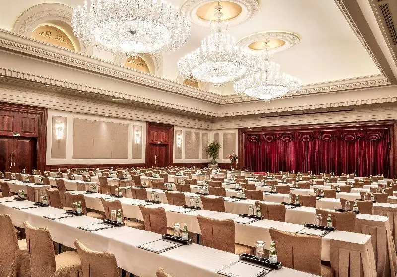 Radisson Collection Hotel, Xing Guo Shanghai