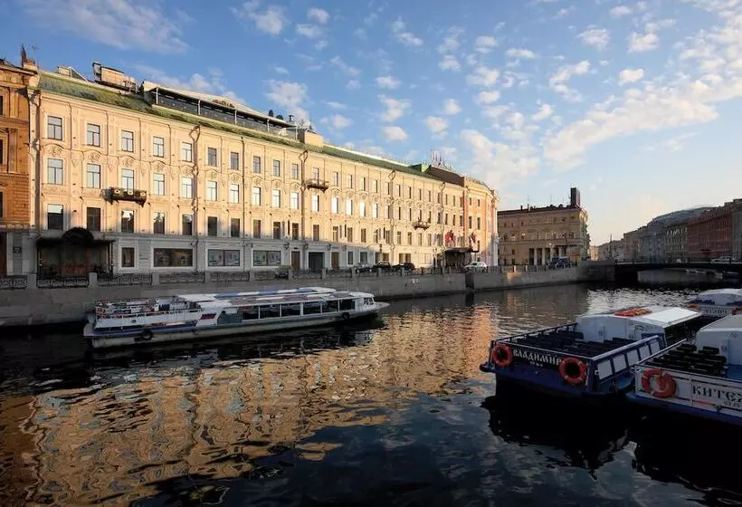 בית מלון כפרי The Taleon Imperial