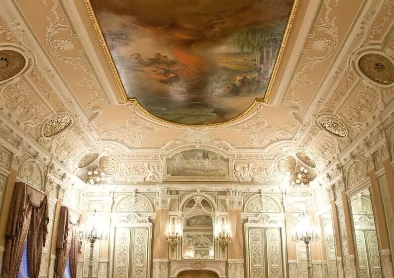 בית מלון כפרי The Taleon Imperial