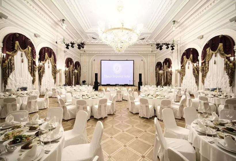 בית מלון כפרי The Taleon Imperial