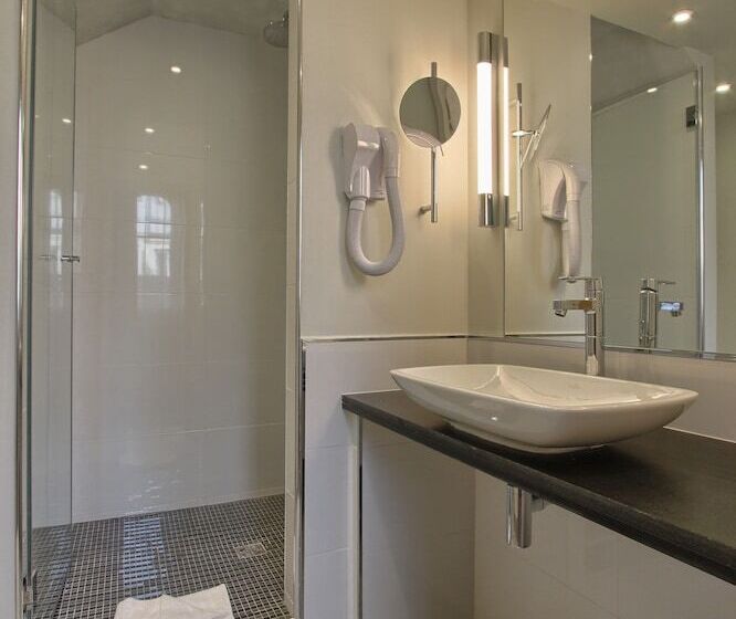 ホテル Hôtel Chamar