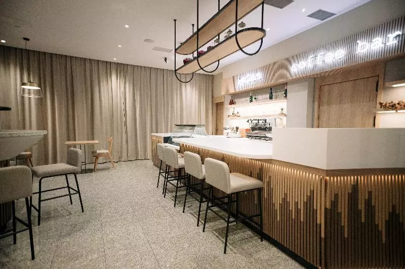 בית מלון כפרי Wyndham Wroclaw Old Town