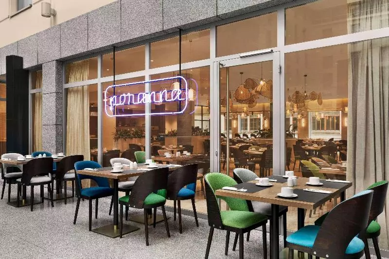 בית מלון כפרי Wyndham Wroclaw Old Town