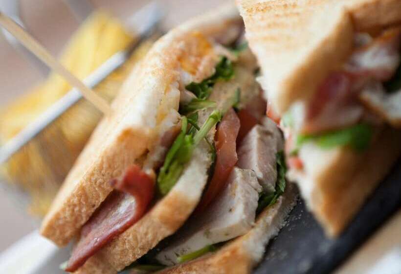 Мотель De Naaldhof