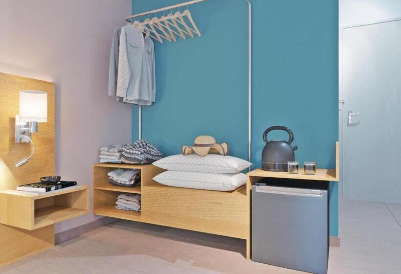 Palm Beach Hotel   Adults Only