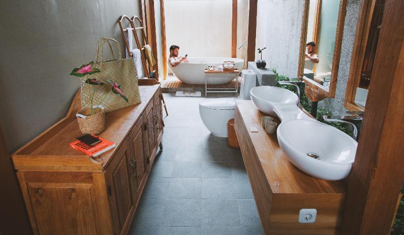 Hotel Ayom Java Village