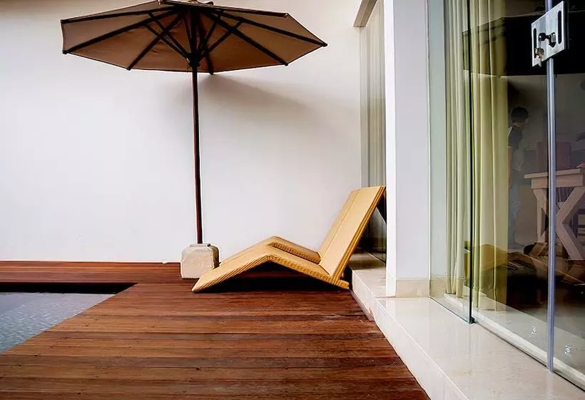 هتل Bali Residence Villa