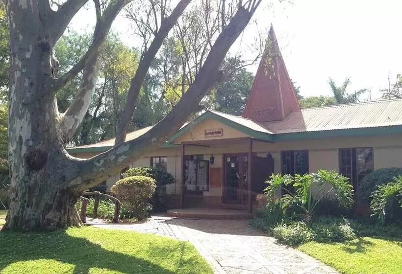 ホテル Makhato 84 Bush Lodge