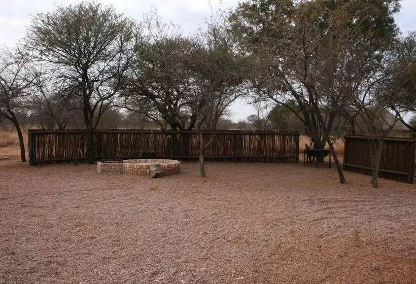 ホテル Makhato 84 Bush Lodge