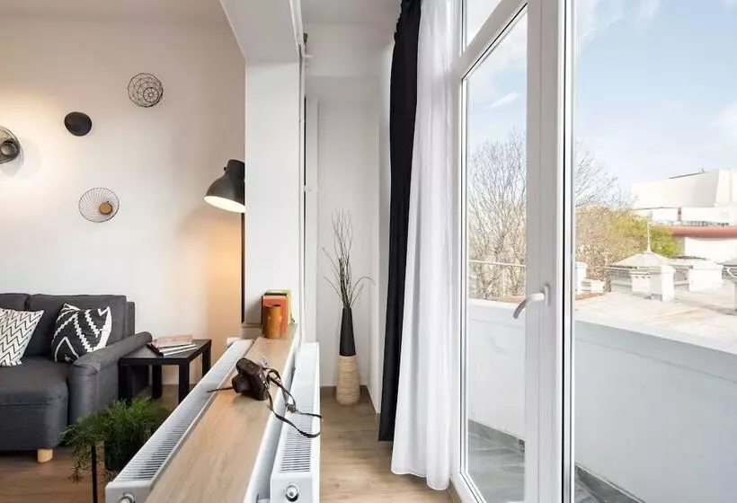 هتل Mrg Apartments