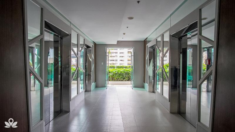 ホテル Zen Home Beacon Makati