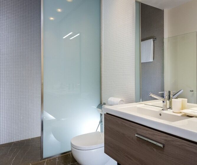 هتل Torre Homenaje Historical Suites