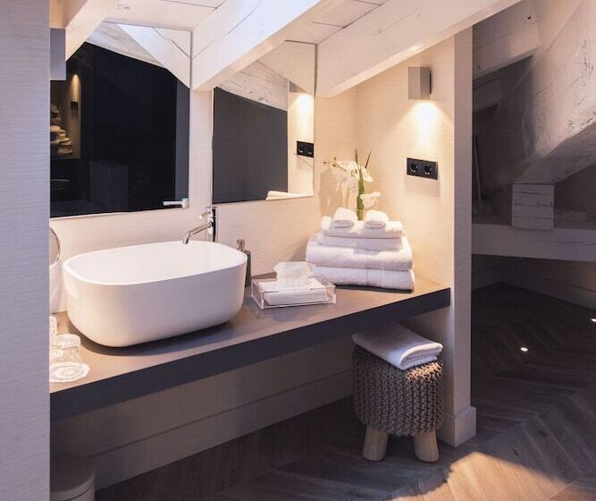 Palacio Salvetti Suites