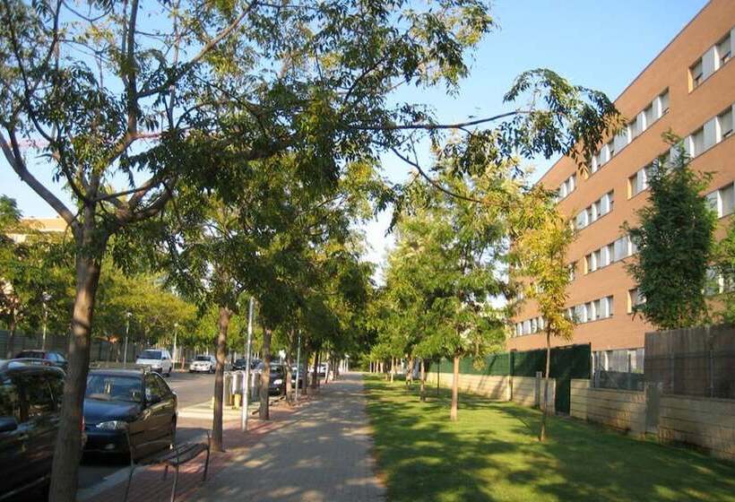 پانسیون Takoda Apartment Salou