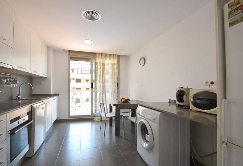 پانسیون Takoda Apartment Salou