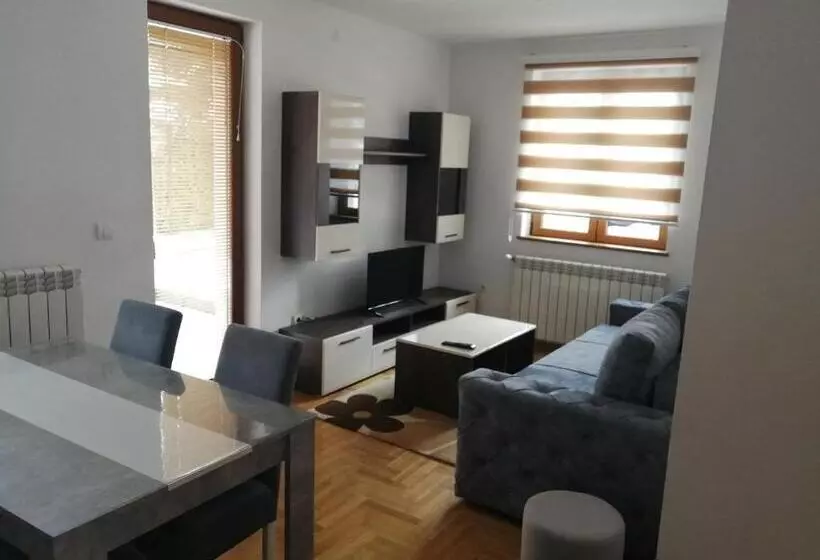Vila Meridijan