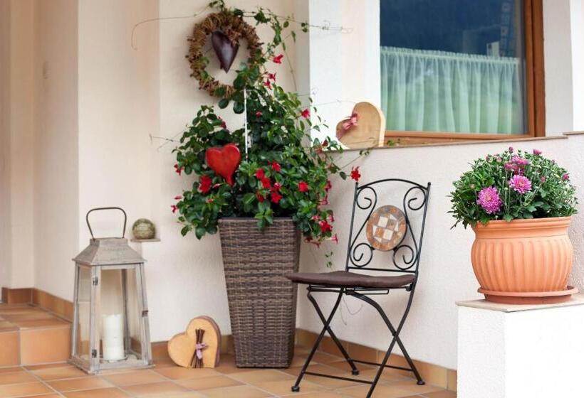 Bed and Breakfast Haus Steinbock