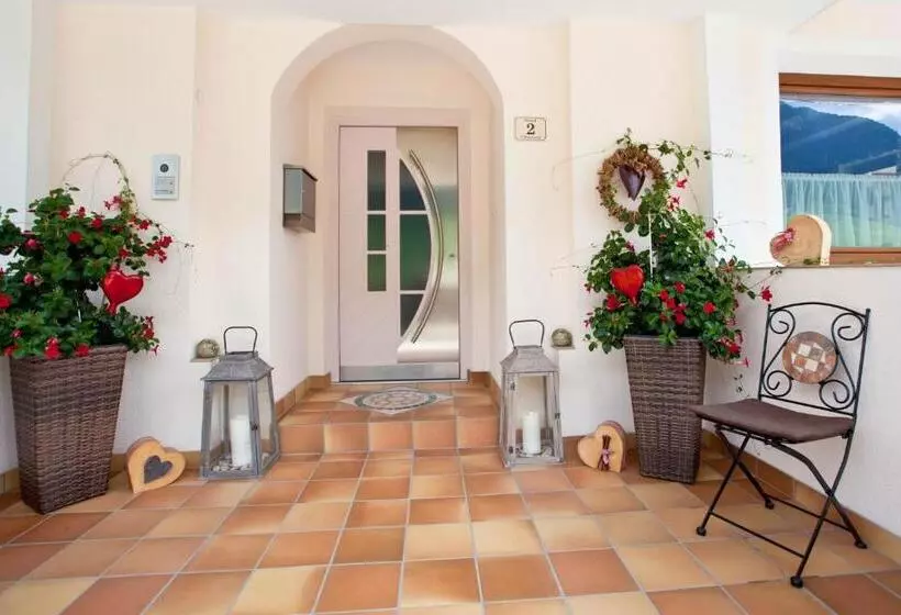 تختخواب و صبحانه Haus Steinbock