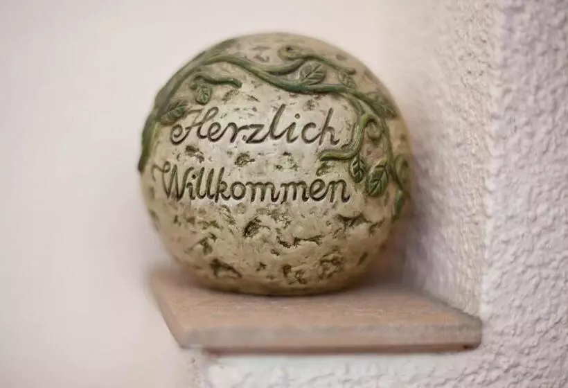 تختخواب و صبحانه Haus Steinbock