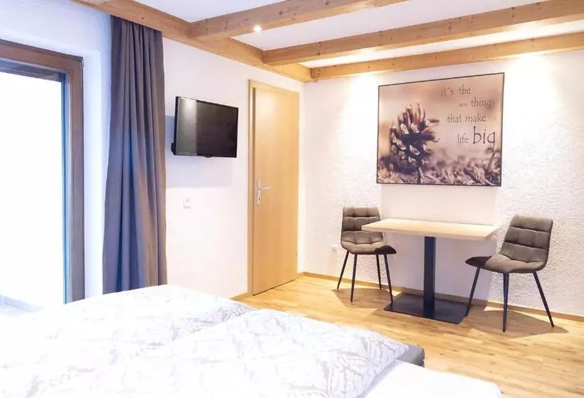 تختخواب و صبحانه Haus Steinbock