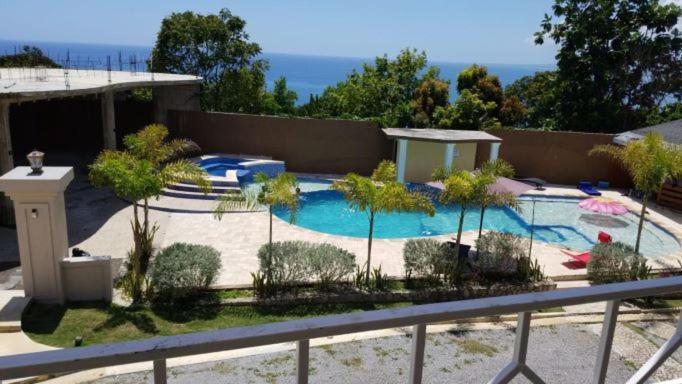 Boutique B&b At Stone Village