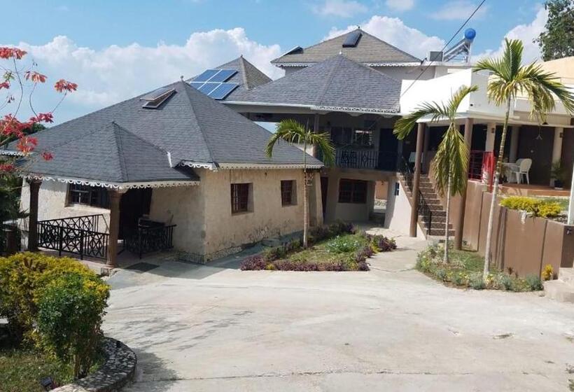 Boutique B&b At Stone Village