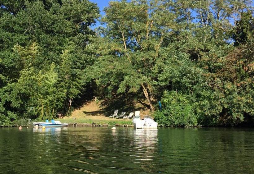 پانسیون Gite Les Buis De Saint Martin