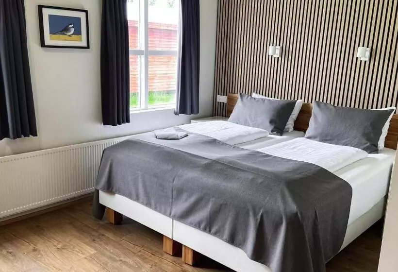 پانسیون Skipalaekur Guesthouse