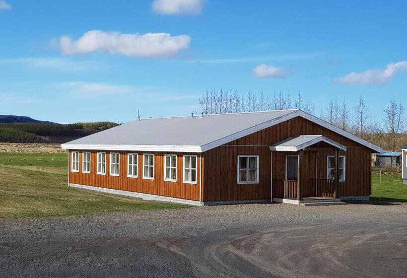 پانسیون Skipalaekur Guesthouse