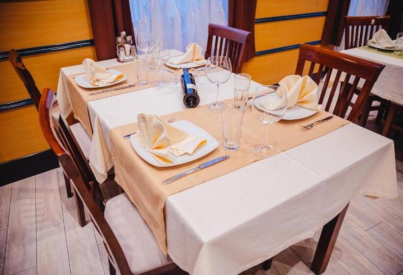 پانسیون Stari Slon