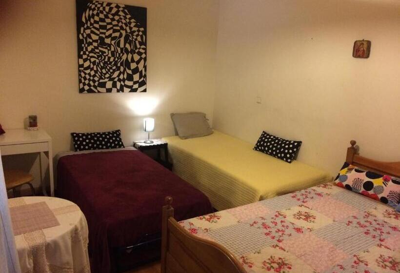 پانسیون Templar Secrets House