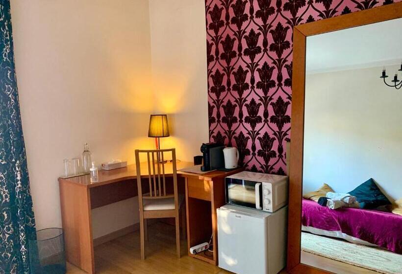 پانسیون Templar Secrets House