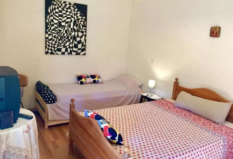 Majatalo Templar Secrets House