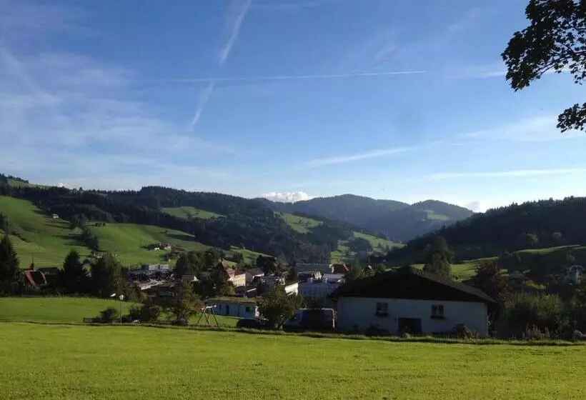 Majatalo Villa Donkey Bnb