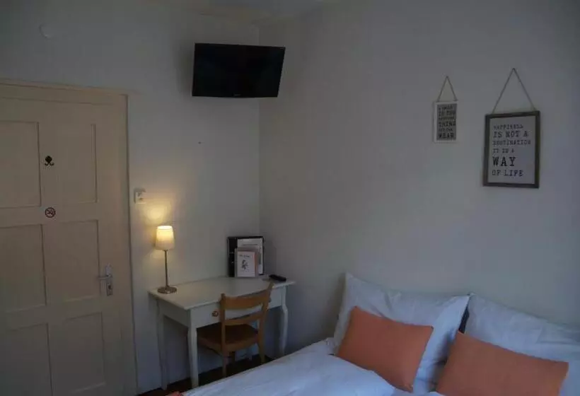 Majatalo Villa Donkey Bnb