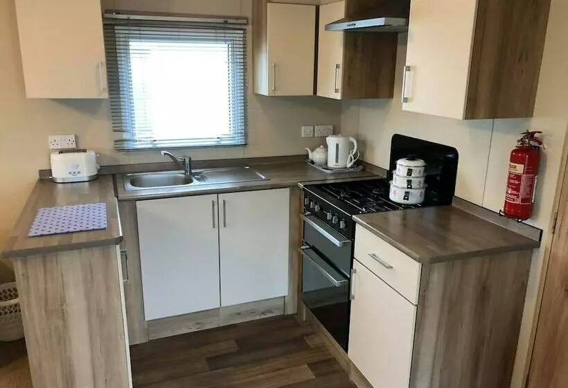 Lomakeskus Towervans Caravan Park