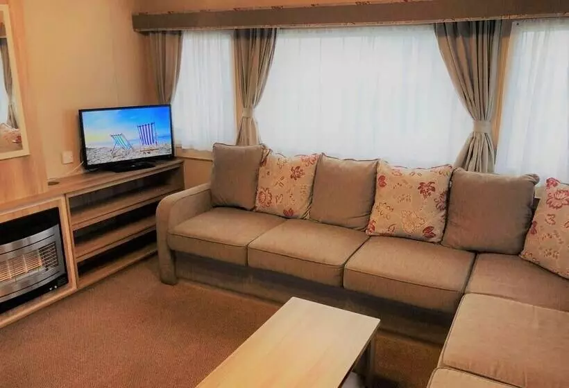 Lomakeskus Towervans Caravan Park